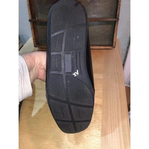 Tommy Hilfiger Men's Black Penny Loafer Shoes Size 10 Wide excellent condition - Picture 10 of 10